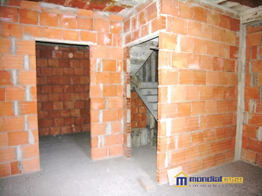 Immagine 8 di Casa indipendente in vendita  a Pachino