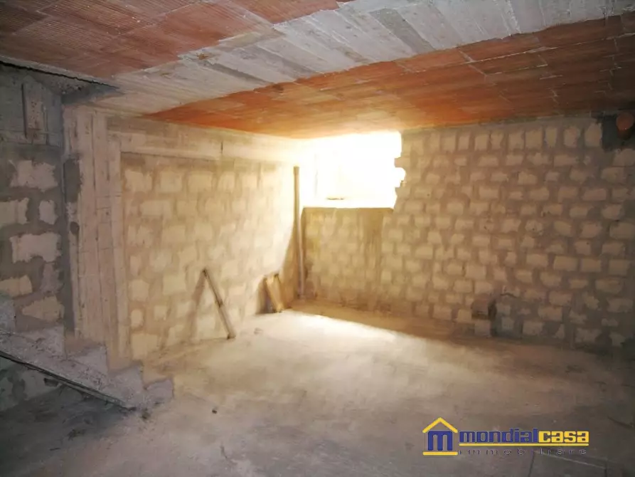 Immagine 6 di Casa indipendente in vendita  a Pachino