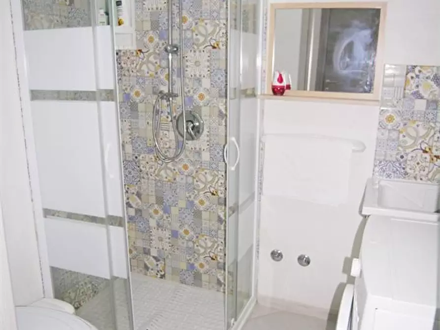 Immagine 10 di Casa indipendente in vendita  a Pachino