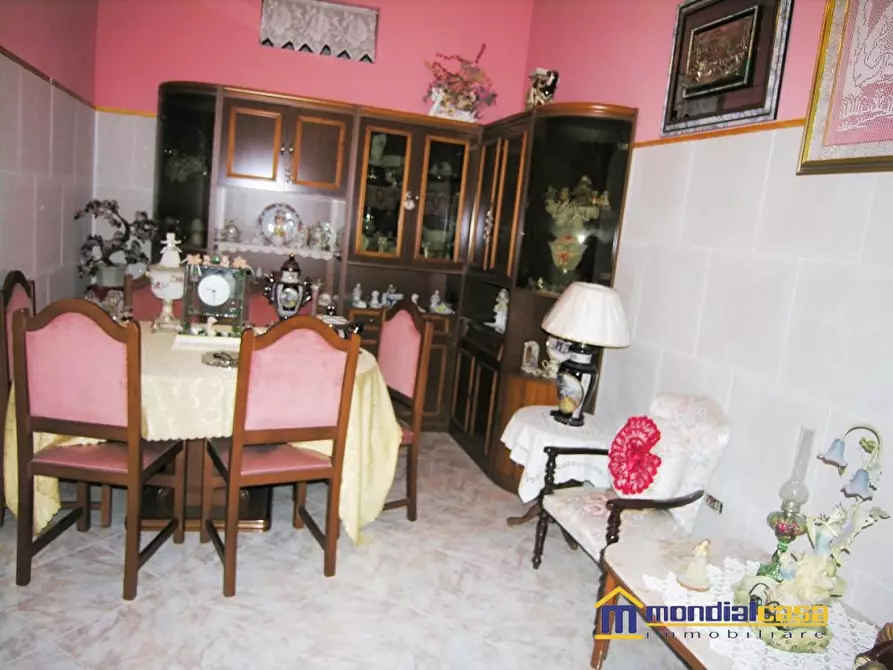 Immagine 4 di Casa indipendente in vendita  a Pachino