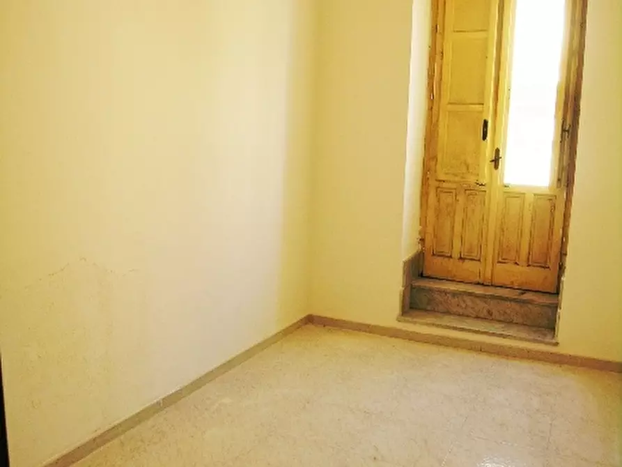 Immagine 8 di Casa indipendente in vendita  a Pachino