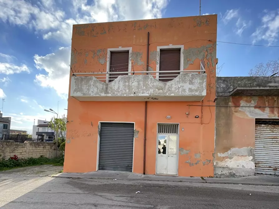 Immagine 2 di Casa indipendente in vendita  a Pachino