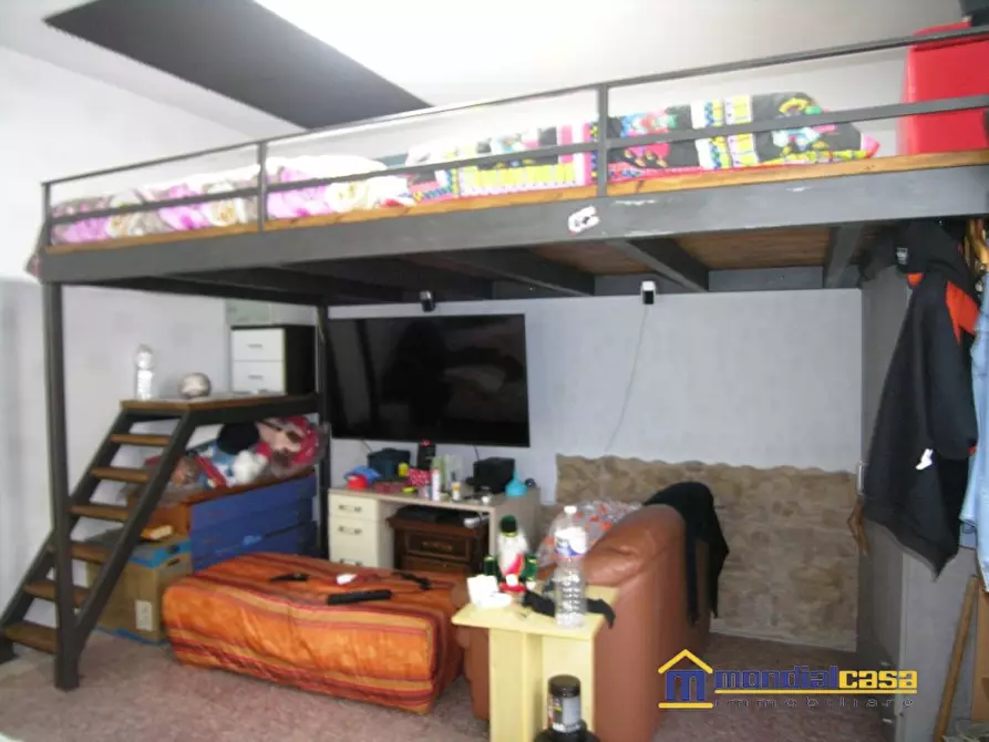 Immagine 3 di Casa indipendente in vendita  a Pachino