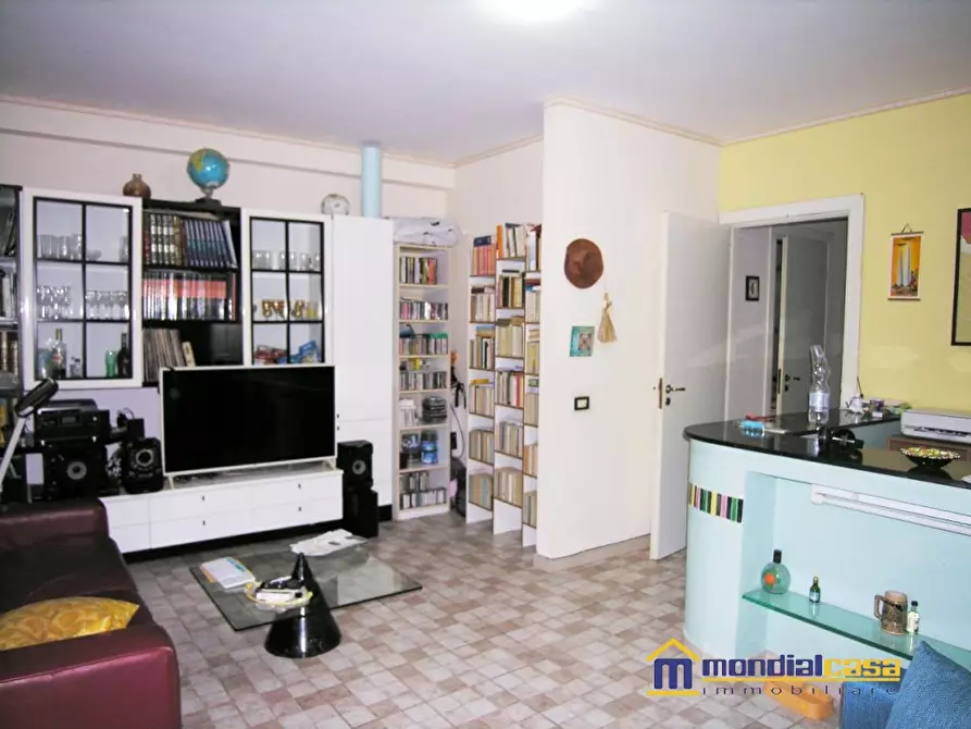 Immagine 10 di Casa indipendente in vendita  a Pachino