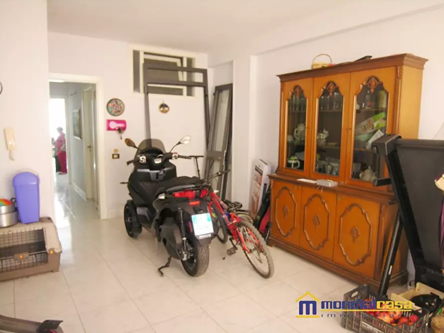 Immagine 9 di Casa indipendente in vendita  a Pachino