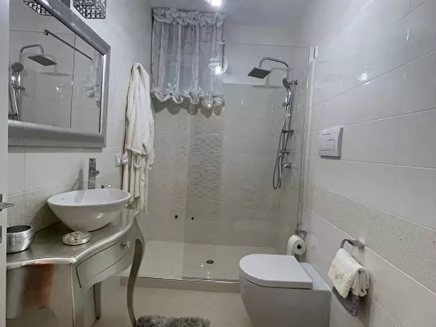 Immagine 6 di Casa indipendente in vendita  a Pachino