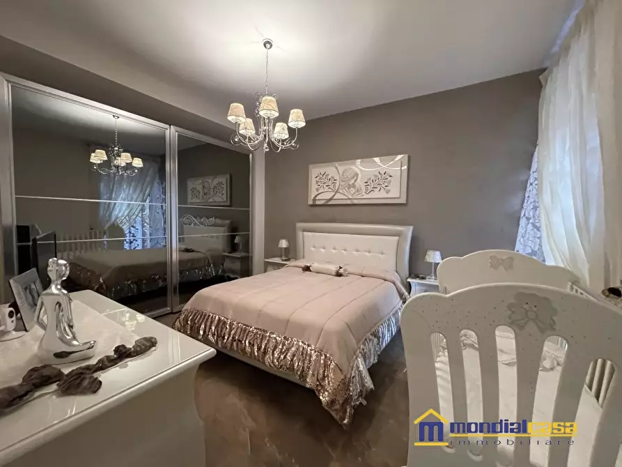 Immagine 5 di Casa indipendente in vendita  a Pachino