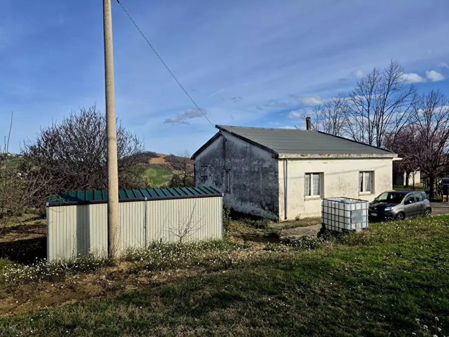 Immagine 4 di Villa in vendita  a Castilenti