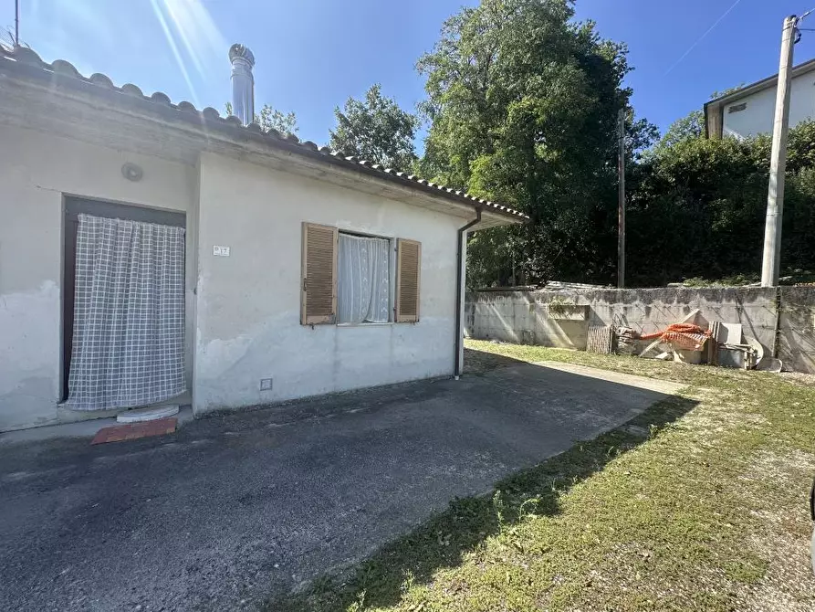 Immagine 4 di Villa in vendita  17 a Campli