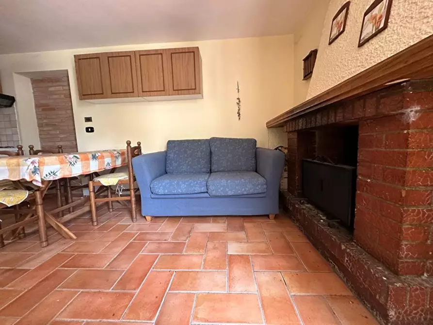 Immagine 7 di Casa semindipendente in vendita  20 a Isola Del Gran Sasso D'italia