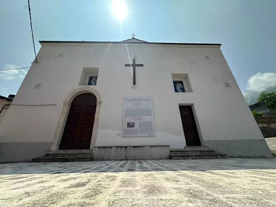Immagine 4 di Casa semindipendente in vendita  20 a Isola Del Gran Sasso D'italia
