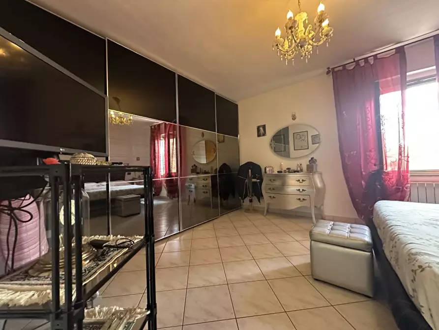 Immagine 10 di Villa in vendita  31 a Teramo