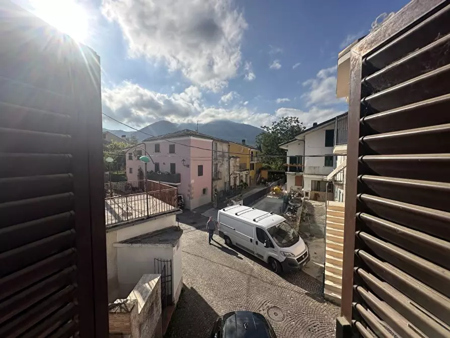 Immagine 2 di Villa in vendita  a Campli