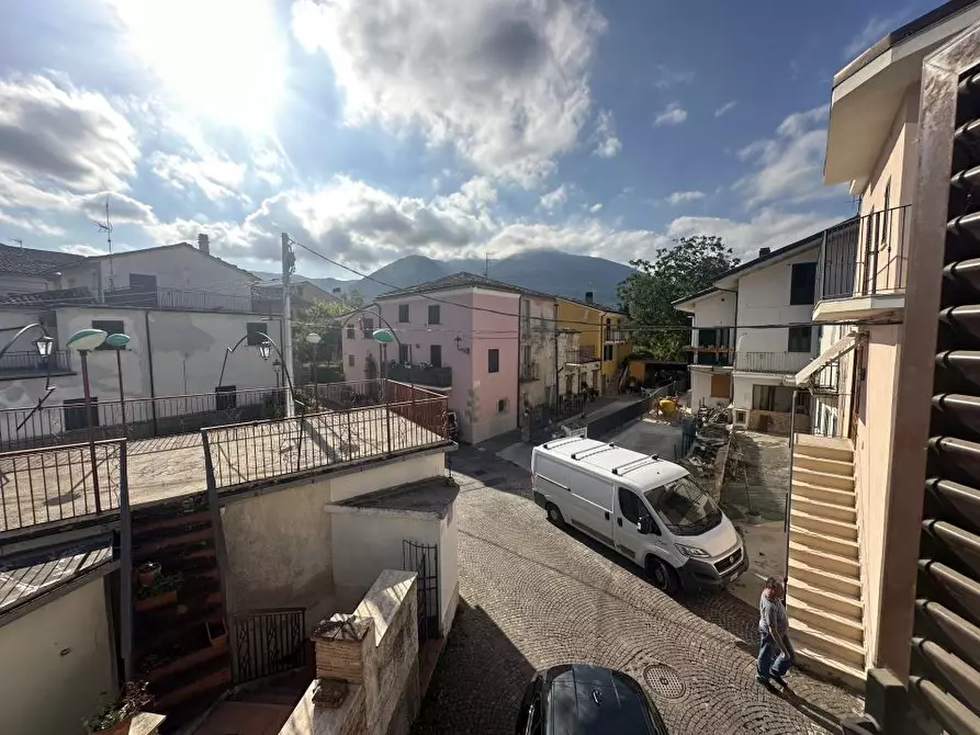 Immagine 4 di Villa in vendita  a Campli