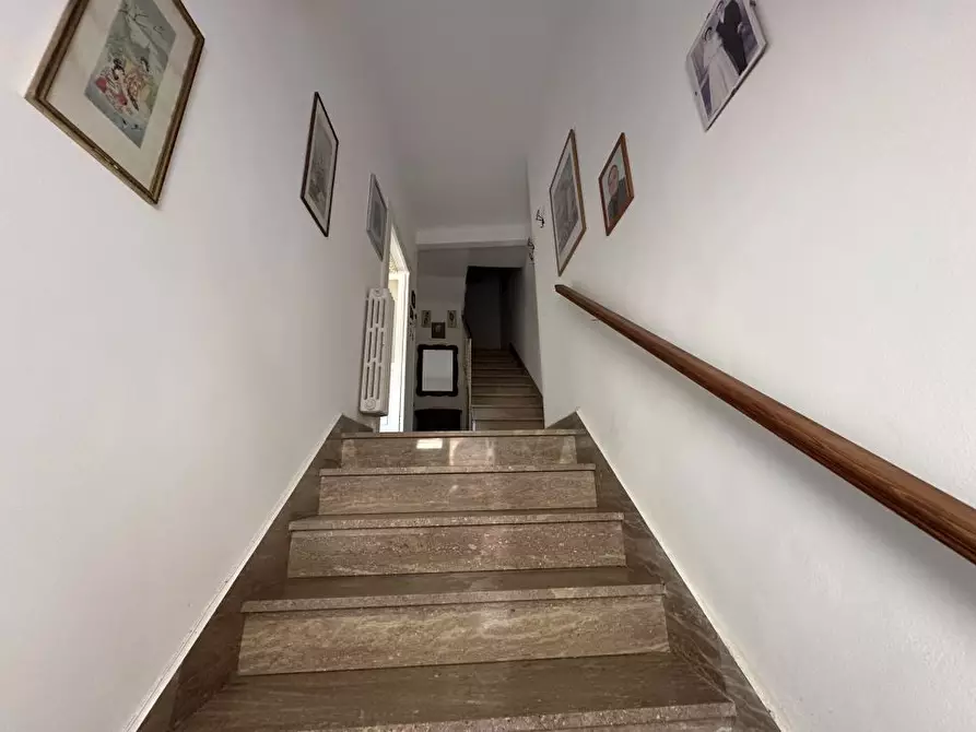 Immagine 4 di Villa in vendita  19 a Bellante