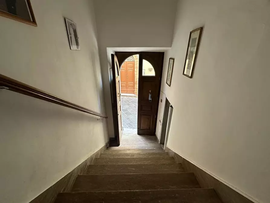 Immagine 5 di Villa in vendita  19 a Bellante