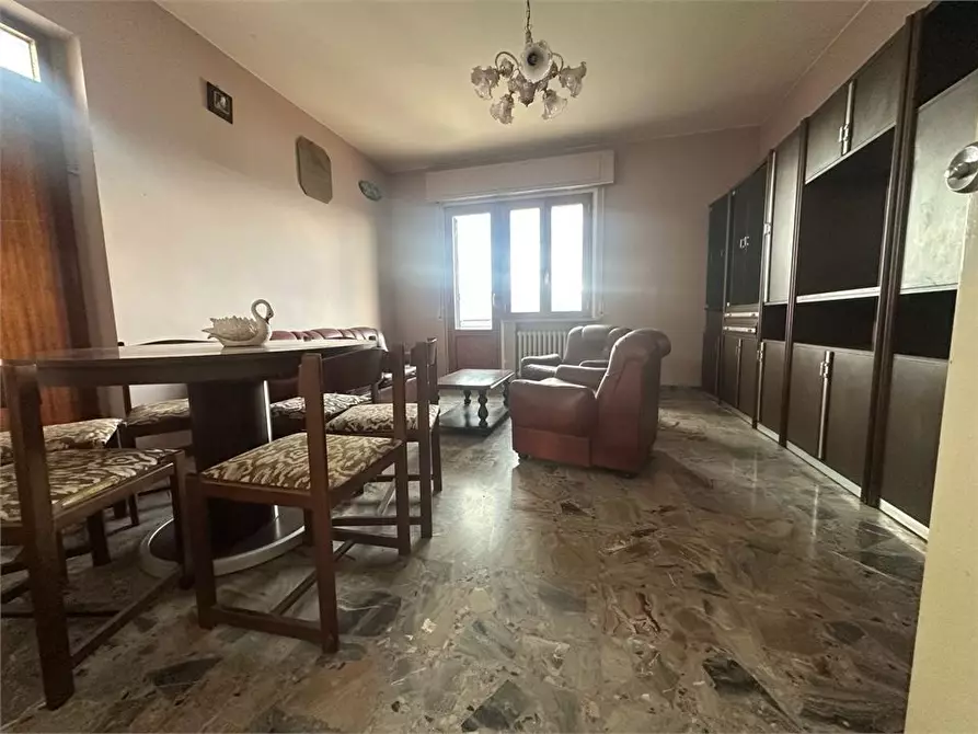 Immagine 9 di Villa in vendita  17 a Basciano