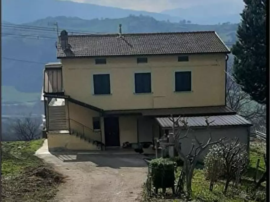 Immagine 6 di Villa in vendita  17 a Basciano