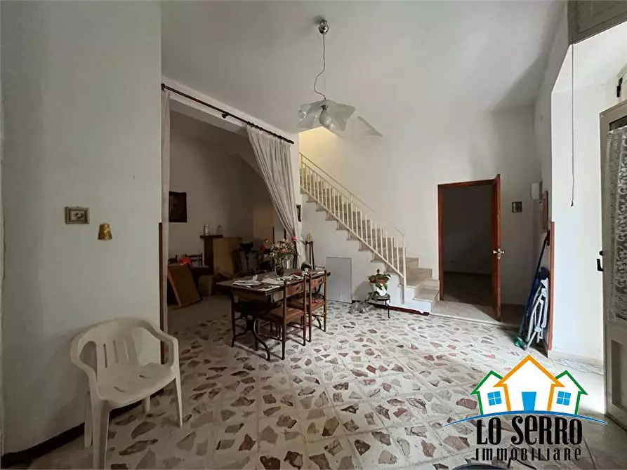 Immagine 2 di Villa in vendita  a Alcamo