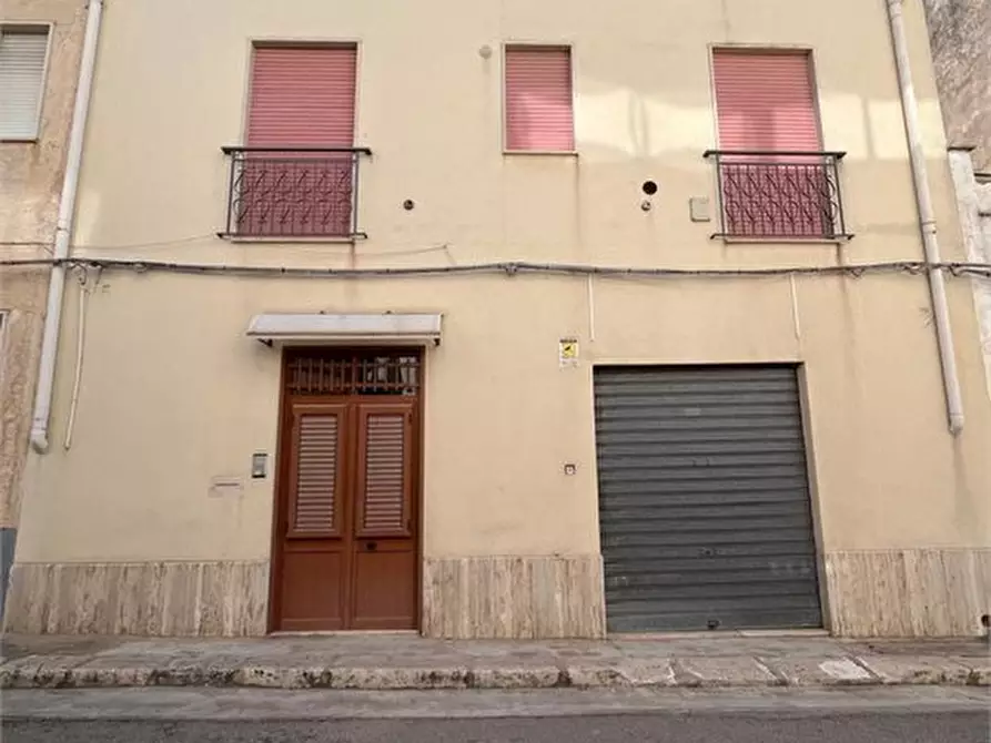 Immagine 3 di Villa in vendita  000 a Alcamo