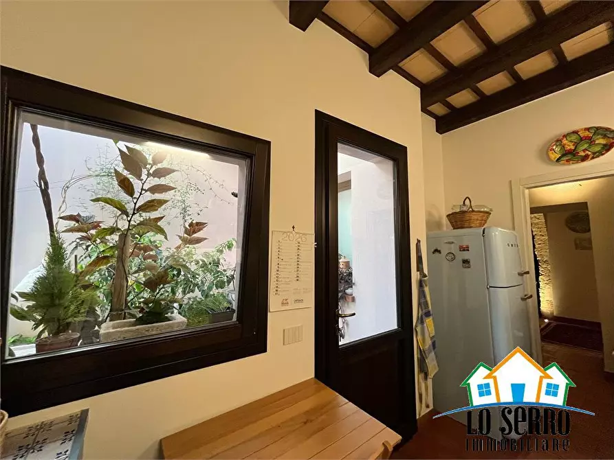 Immagine 10 di Villa in vendita  a Alcamo