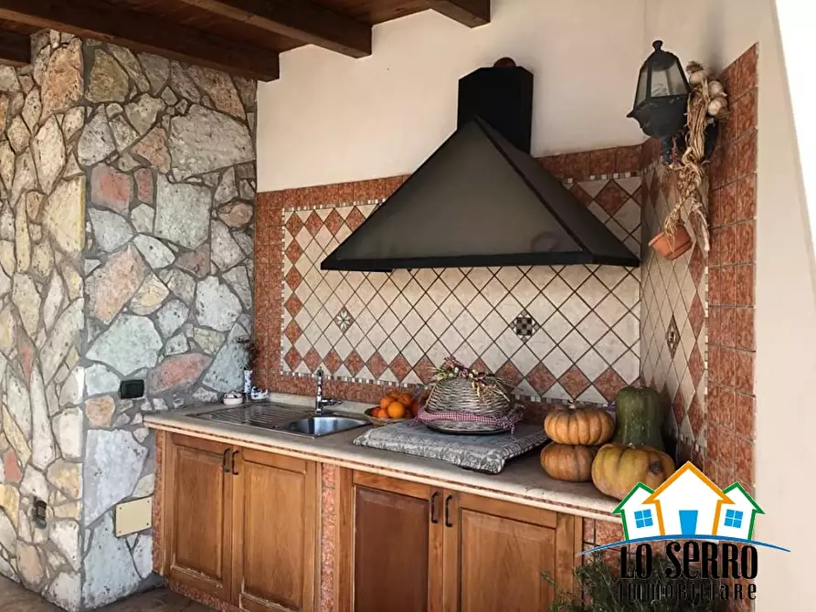 Immagine 9 di Villa in vendita  a Alcamo