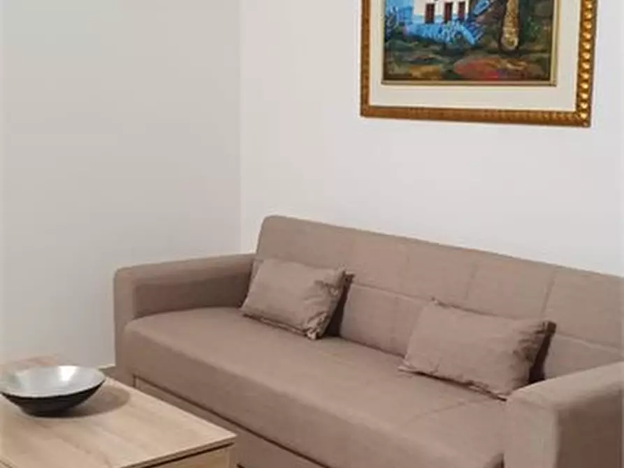 Immagine 1 di Casa indipendente in vendita  a Alcamo