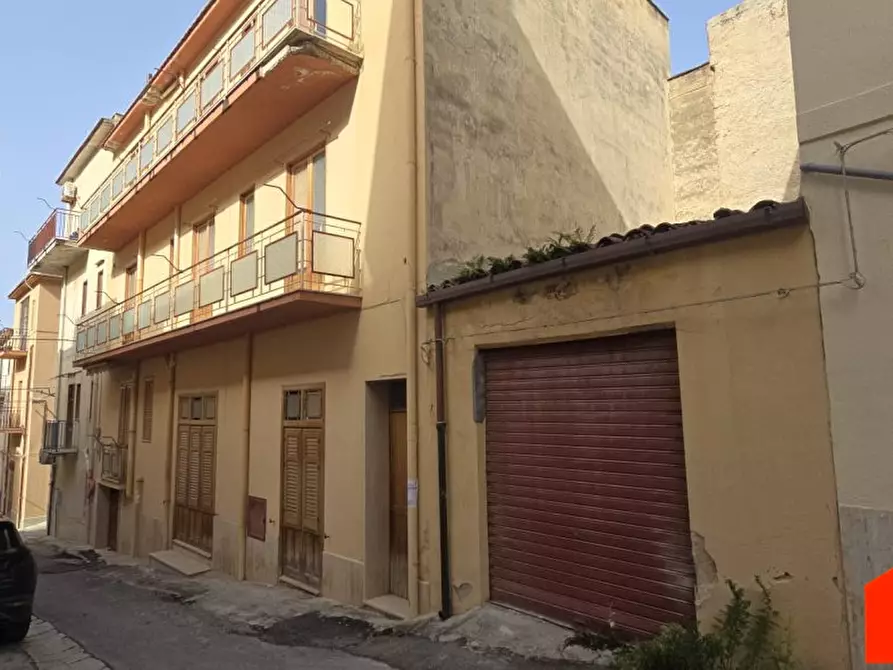 Immagine 2 di Casa indipendente in vendita  100 a Castellammare Del Golfo