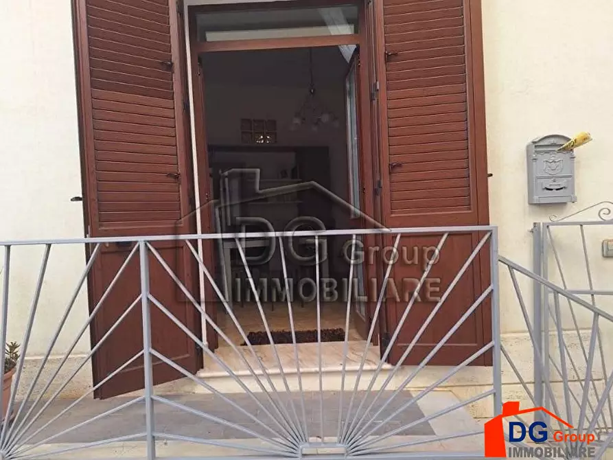 Immagine 2 di Casa indipendente in vendita  a Alcamo