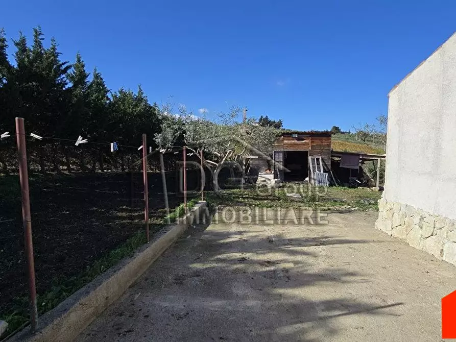 Immagine 4 di Villa in vendita  a Alcamo