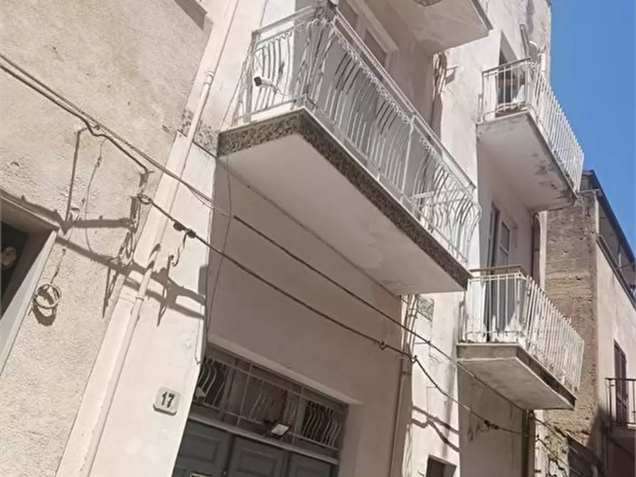 Immagine 2 di Casa indipendente in vendita  a Alcamo