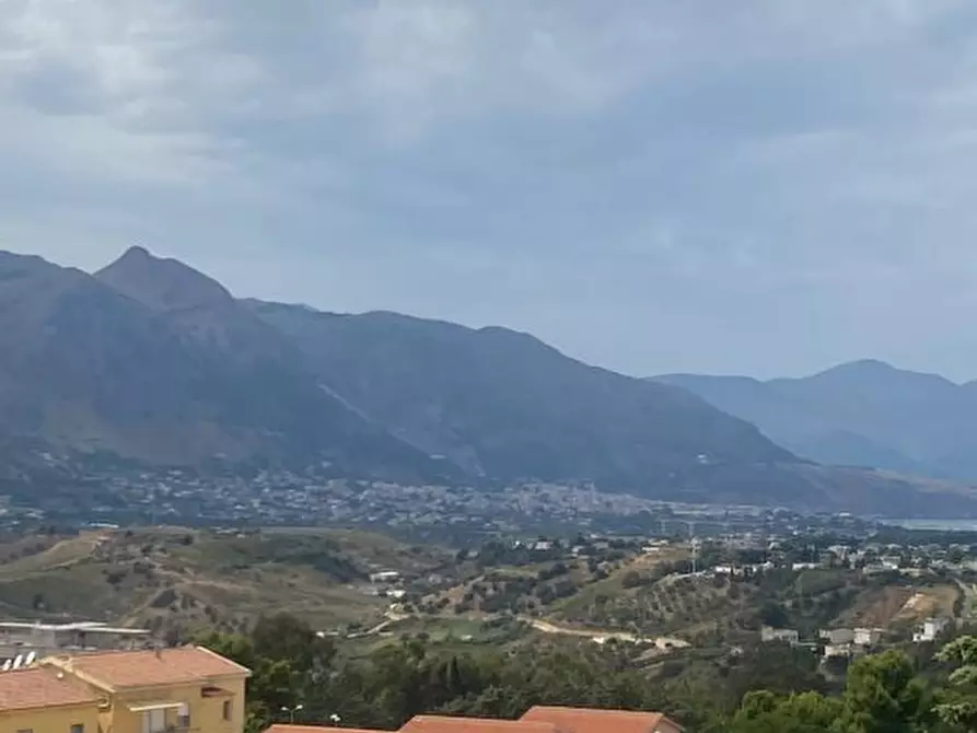 Immagine 8 di Casa indipendente in vendita  a Alcamo