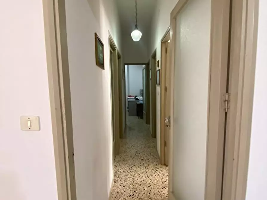 Immagine 8 di Villa in vendita  a Alcamo