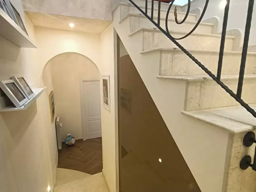 Immagine 9 di Casa indipendente in vendita  a Alcamo