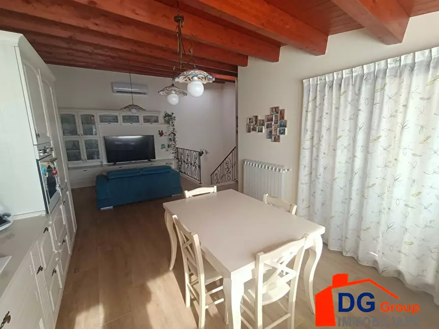 Immagine 3 di Casa indipendente in vendita  a Alcamo