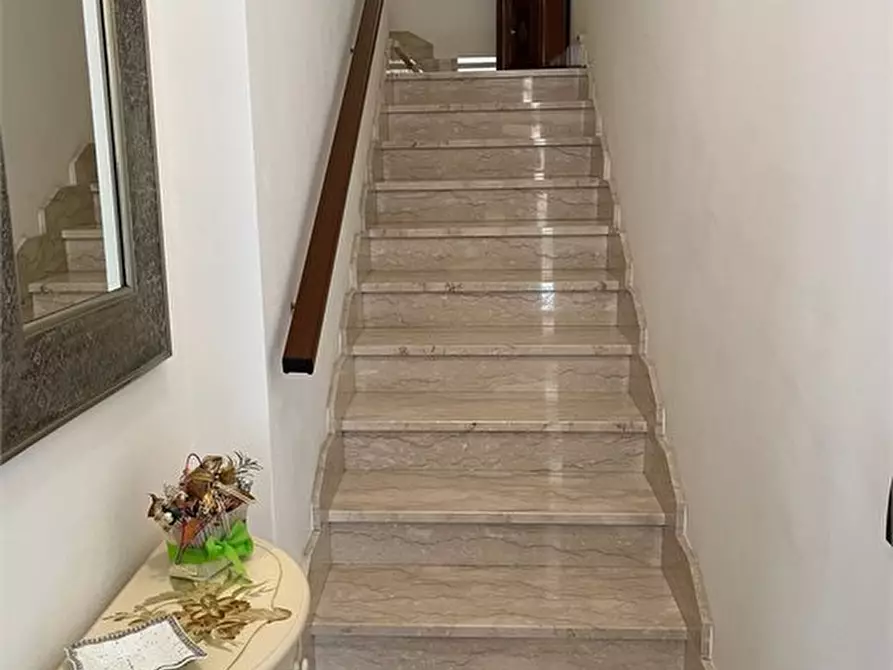 Immagine 10 di Villa in vendita  a Alcamo