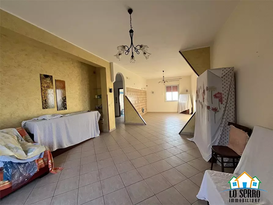 Immagine 5 di Appartamento in vendita  a Alcamo
