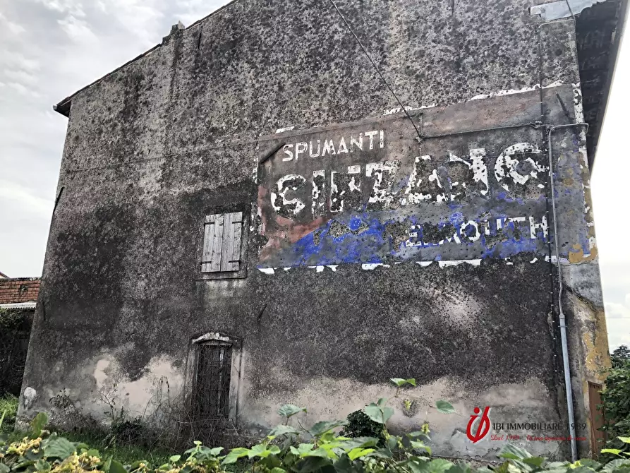 Immagine 7 di Villa in vendita  a Villafranca Di Verona