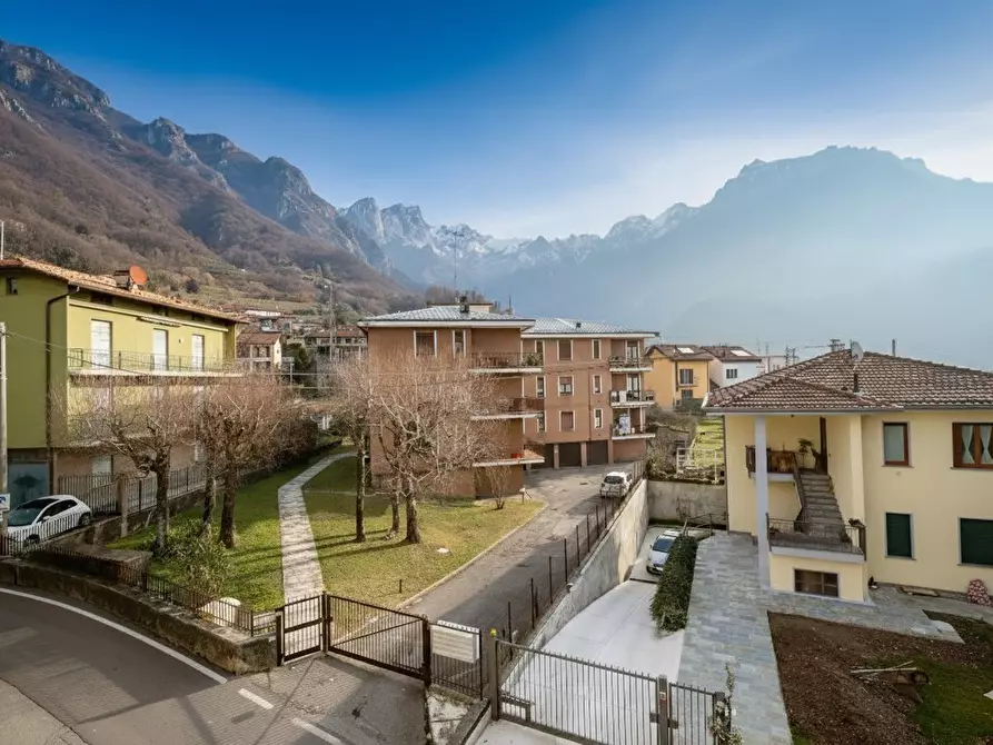 Immagine 3 di Casa indipendente in vendita  1 a Mandello Del Lario