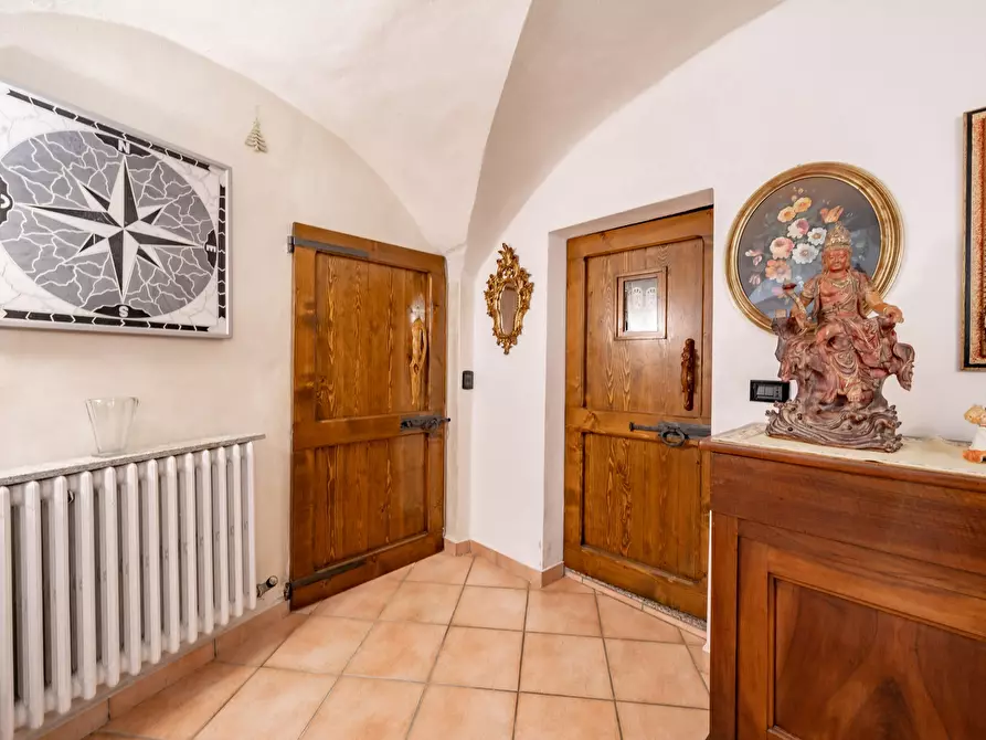 Immagine 3 di Casa indipendente in vendita  9 a Mandello Del Lario