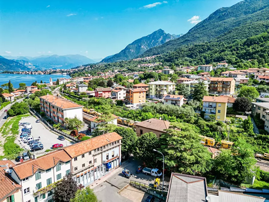 Immagine 1 di Casa indipendente in vendita  1 a Abbadia Lariana