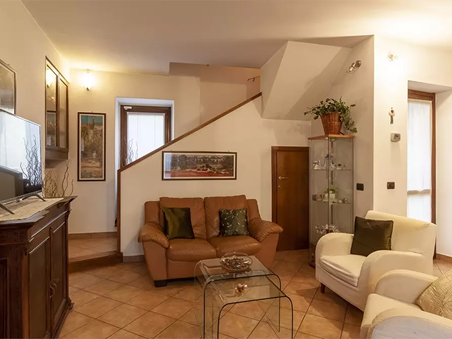 Immagine 3 di Casa indipendente in vendita  23/A a Lecco