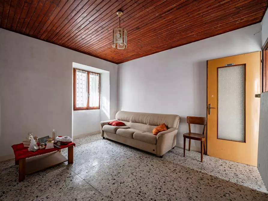 Immagine 8 di Casa indipendente in vendita  a Mandello Del Lario