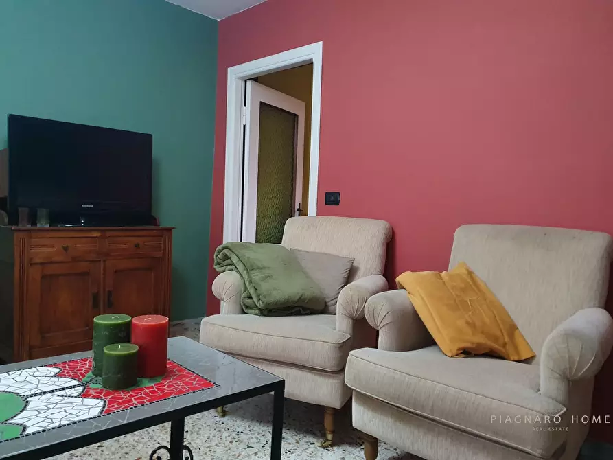 Immagine 6 di Rustico / casale in vendita  a Zeri