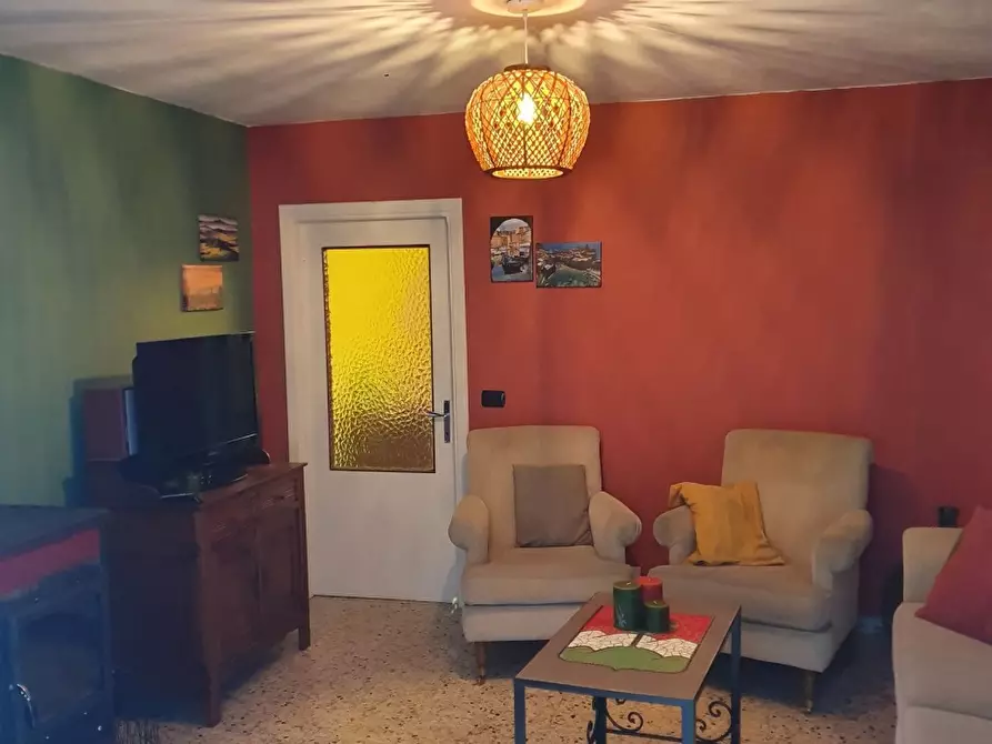 Immagine 4 di Rustico / casale in vendita  a Zeri