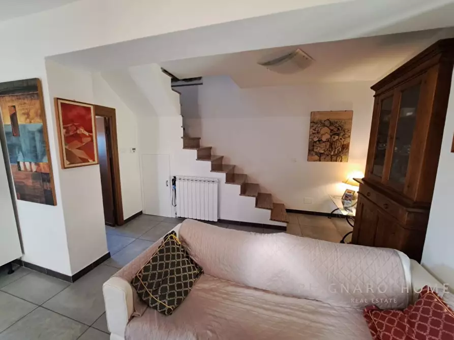 Immagine 3 di Rustico / casale in vendita  12 a Fivizzano