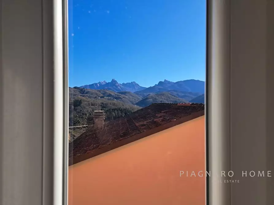 Immagine 10 di Rustico / casale in vendita  12 a Fivizzano