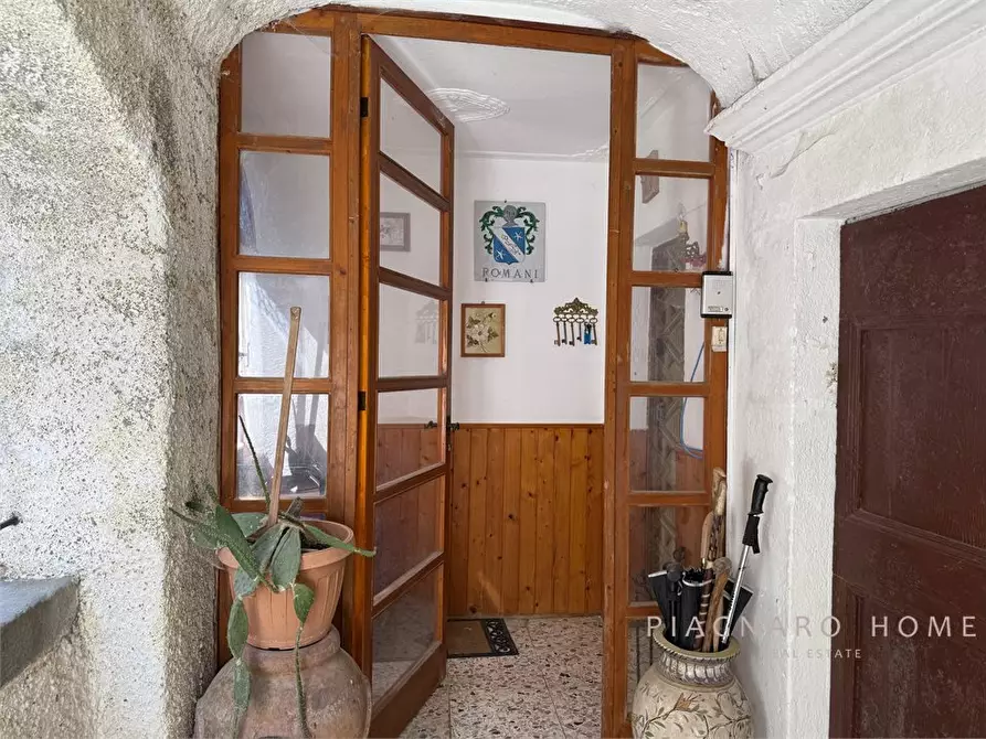 Immagine 5 di Rustico / casale in vendita  a Licciana Nardi