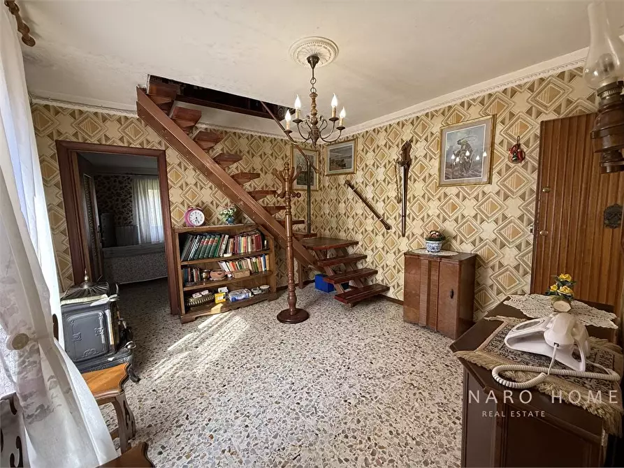 Immagine 9 di Rustico / casale in vendita  a Licciana Nardi