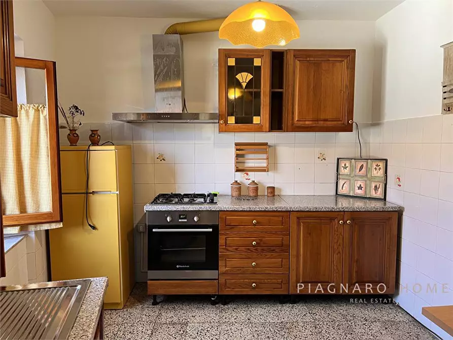 Immagine 4 di Rustico / casale in vendita  a Pontremoli